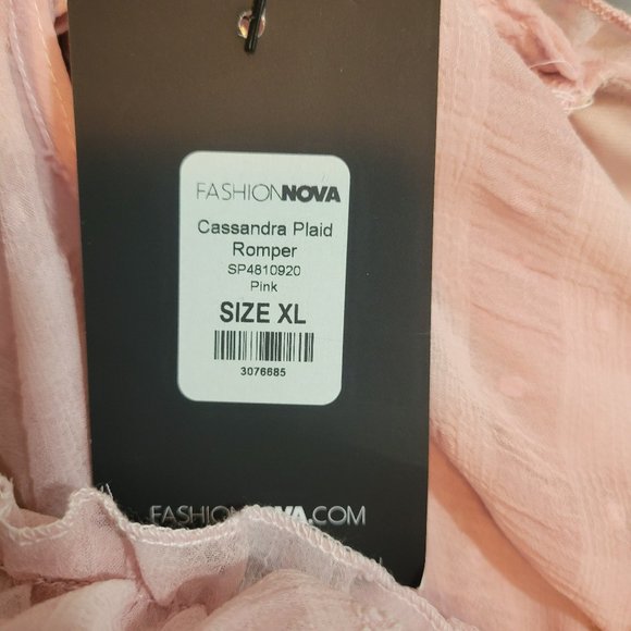 NWT Fashion Nova Cassandra Plaid Romper - Size: XL, Color: Pink ****NWT**** - Picture 5 of 9